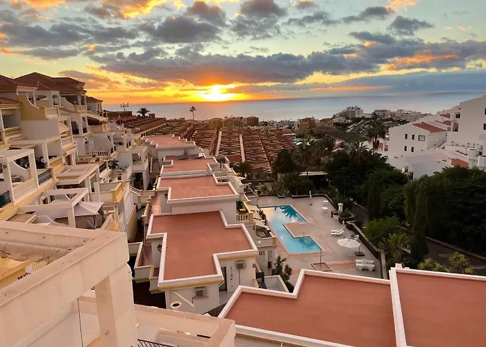 Island View 阿德耶